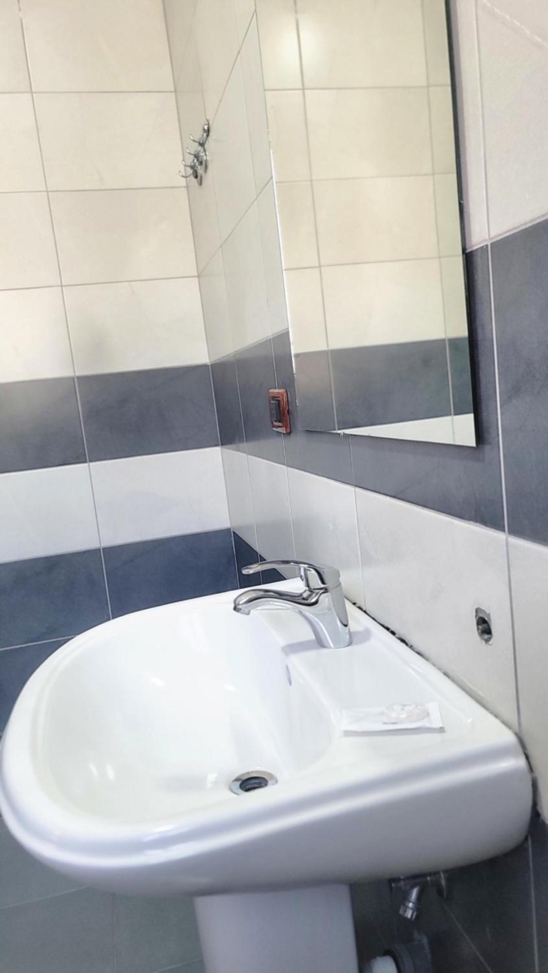 Hotel Ceka Durrës Eksteriør billede